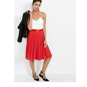 High Waisted Pleated Midi Skirt